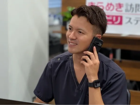 訪問スタッフとして経験を積むきらめきの職員